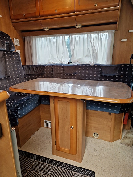 Mercedes-Benz Rapido 970 23 of 23