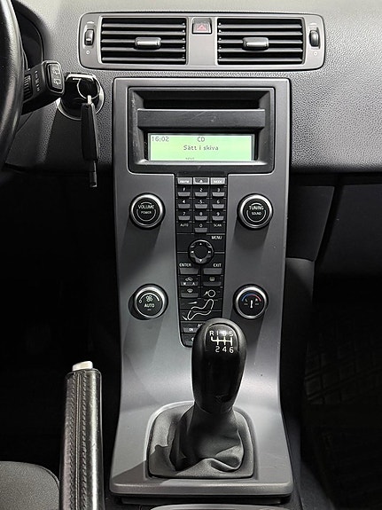 Volvo V50 14 of 21