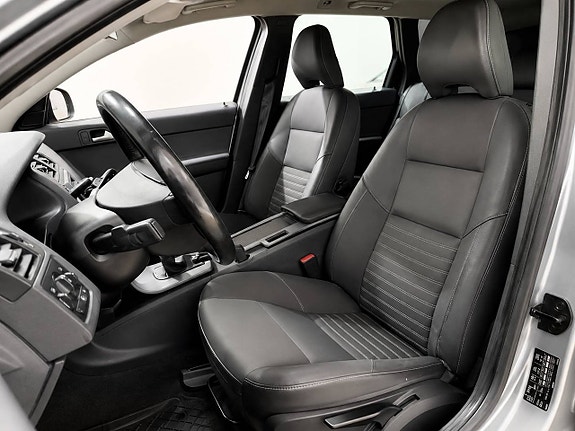 Volvo V50 10 of 21