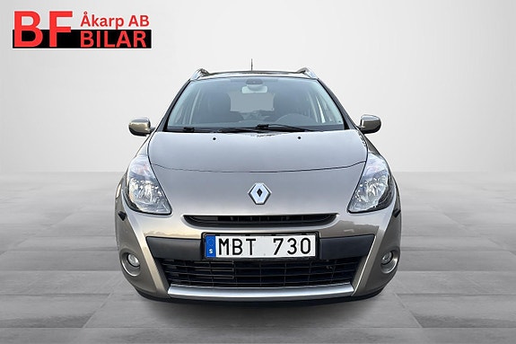 Renault Clio 10 of 18