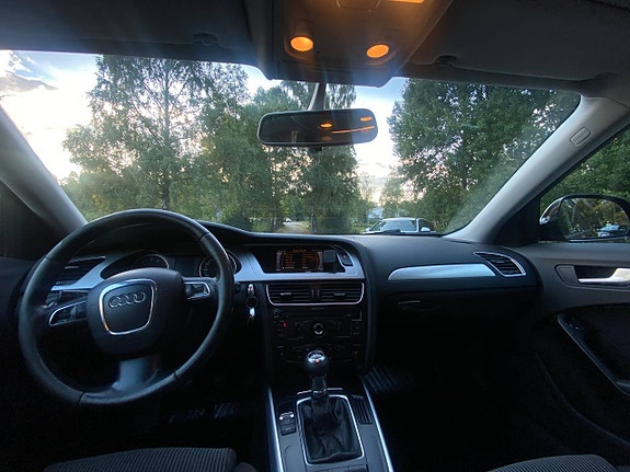 Audi A4 5 of 5