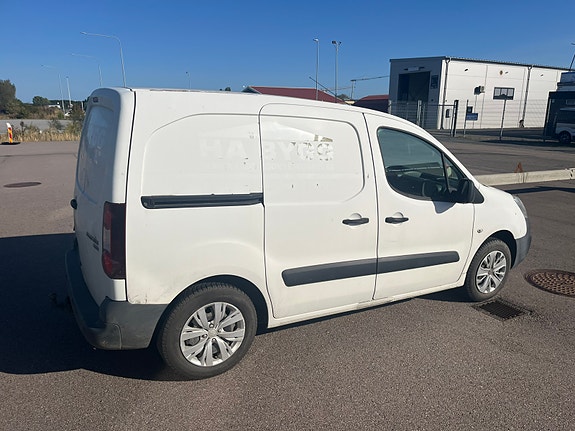 Peugeot Partner 3 of 6