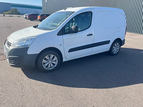 Peugeot Partner 2 of 6