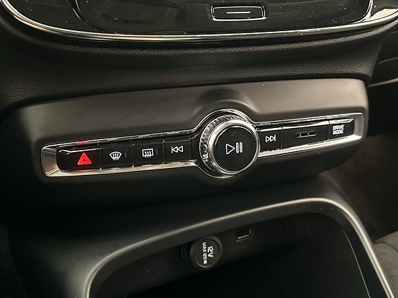 Volvo XC40 21 of 30