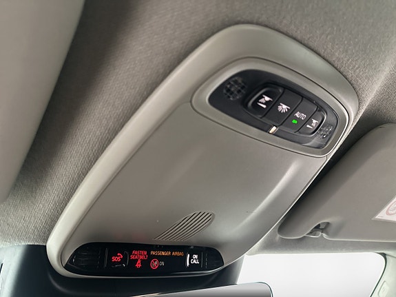 Volvo XC40 27 of 30