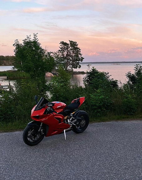 Ducati Panigale V2 *Akrapovic System* 5 of 5