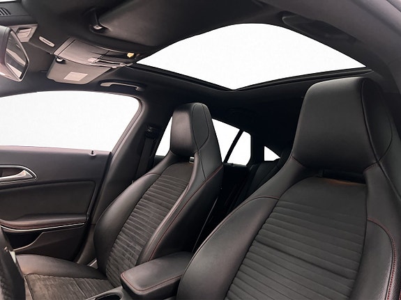 Mercedes-Benz CLA220 d 13 of 30