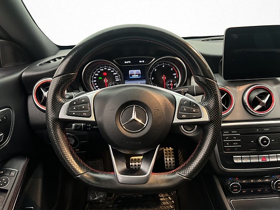 Mercedes-Benz CLA220 d 15 of 30