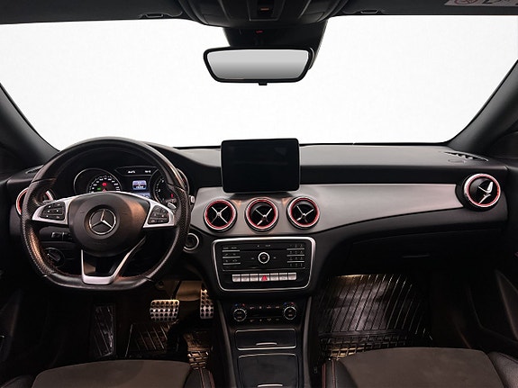Mercedes-Benz CLA220 d 14 of 30