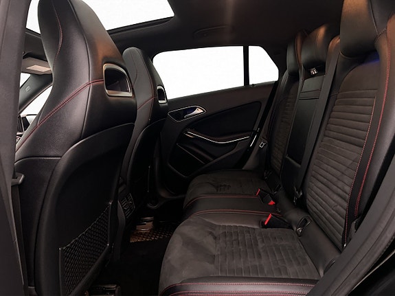 Mercedes-Benz CLA220 d 23 of 30