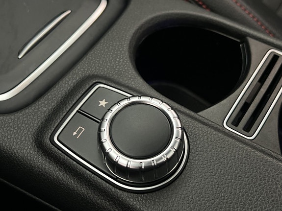 Mercedes-Benz CLA220 d 22 of 30