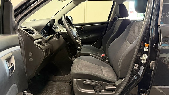 Suzuki Swift 16 of 17