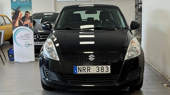 Suzuki Swift 3 of 17