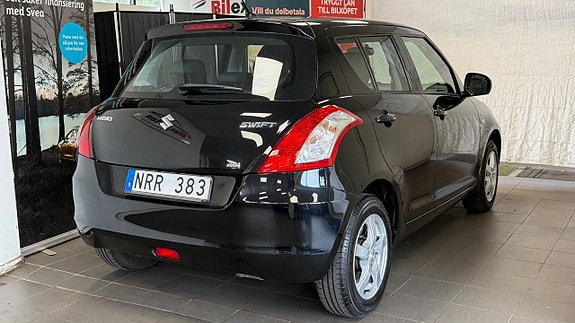 Suzuki Swift 7 of 17