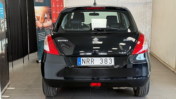 Suzuki Swift 6 of 17