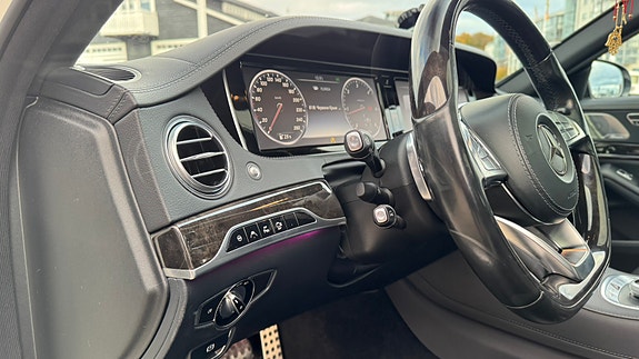 Mercedes-Benz S350 d 14 of 30