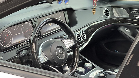 Mercedes-Benz S350 d 12 of 30