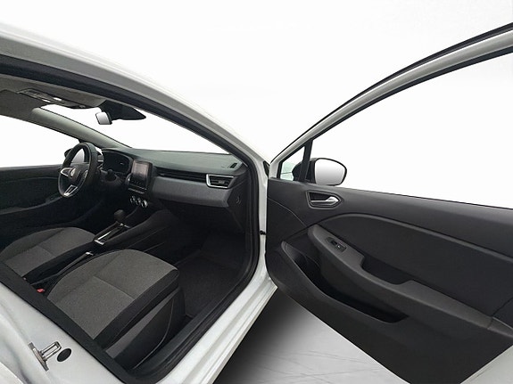 Renault Clio 20 of 30