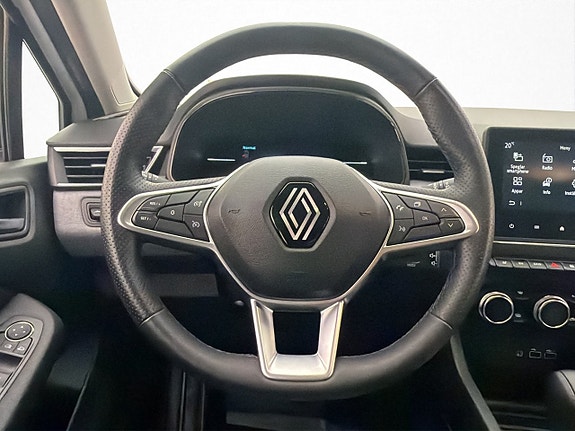 Renault Clio 11 of 30