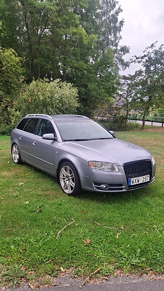 Audi A4 2 of 9