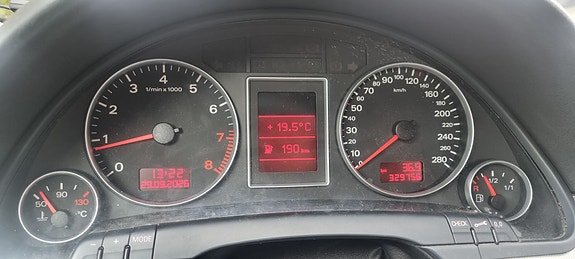Audi A4 9 of 9
