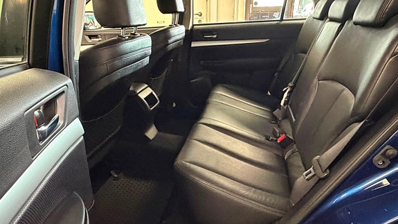 Subaru Outback 15 of 16