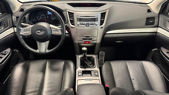 Subaru Outback 9 of 16