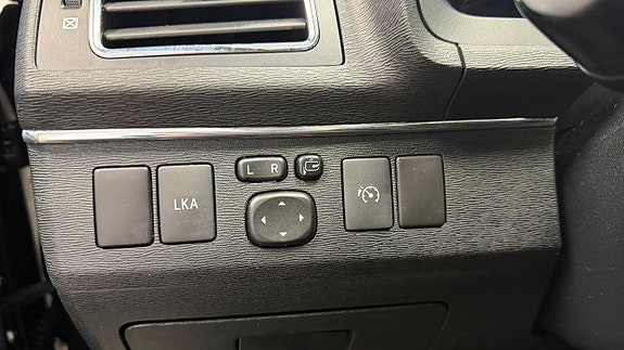 Toyota Avensis 20 of 23