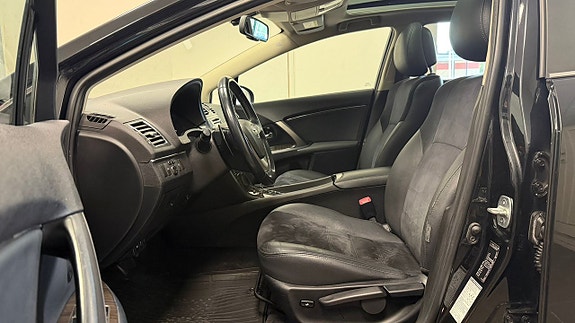 Toyota Avensis 22 of 23