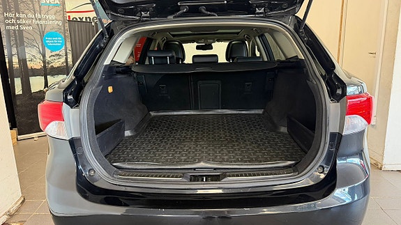 Toyota Avensis 9 of 23