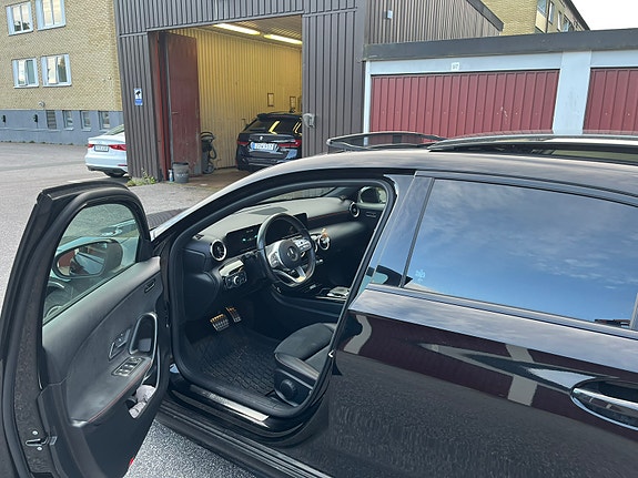 Mercedes-Benz A180 d 5 of 5