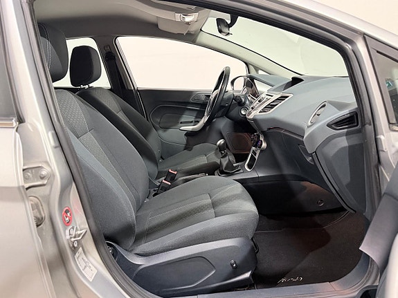 Ford Fiesta 20 of 21