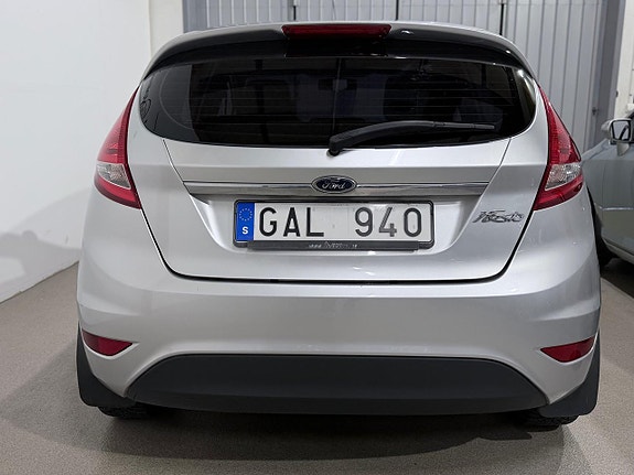 Ford Fiesta 4 of 21