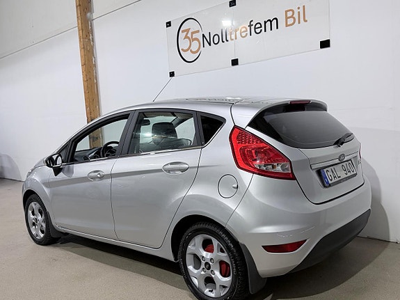 Ford Fiesta 3 of 21