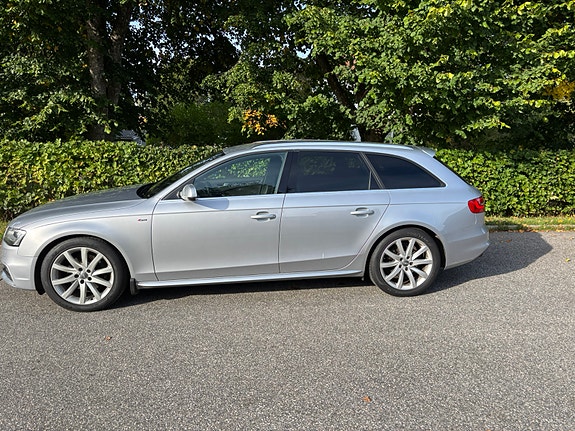Audi A4 2 of 12