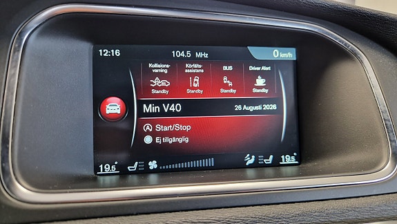 Volvo V40 19 of 20