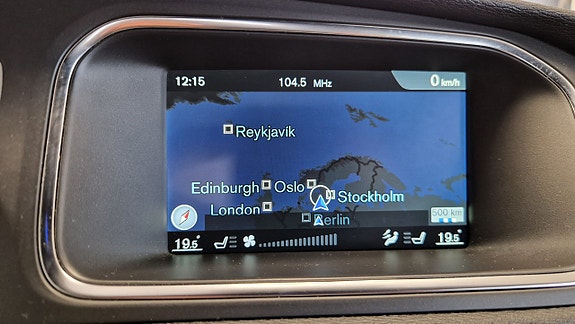 Volvo V40 17 of 20