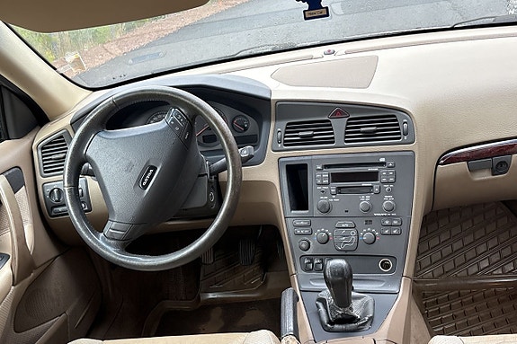 Volvo S60 13 of 15