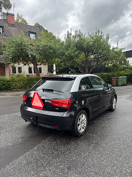 Audi A1 4 of 5