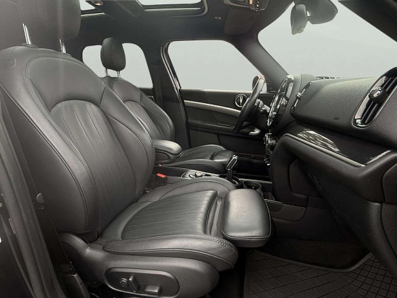 MINI Countryman Cooper 14 of 30