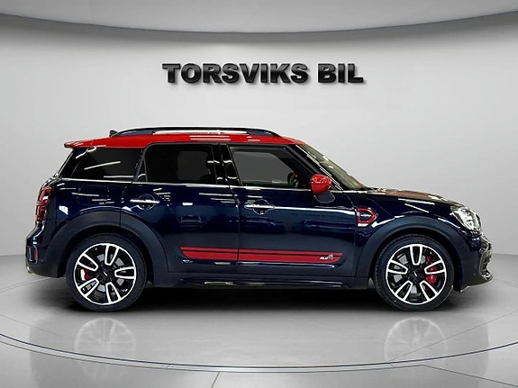 MINI Countryman Cooper 8 of 30