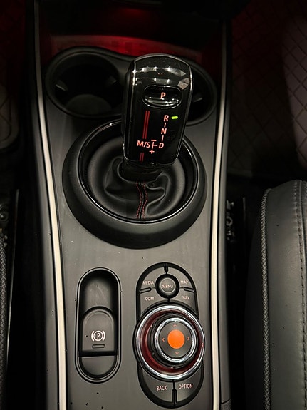 MINI Countryman Cooper 22 of 30