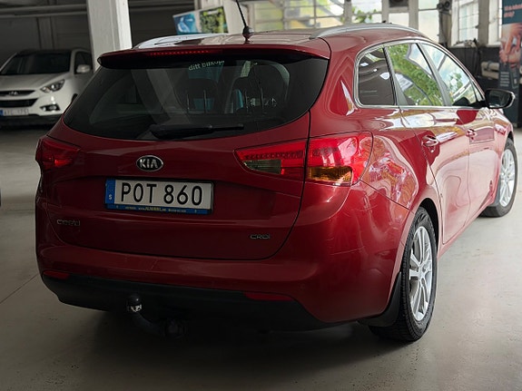 Kia Ceed 3 of 5
