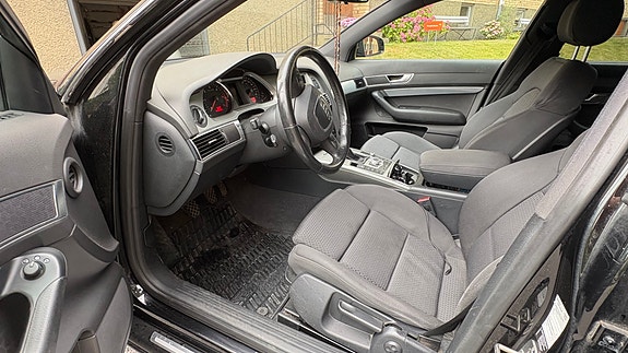 Audi A6 4 of 6