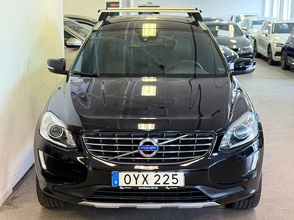 Volvo XC60 4 of 14