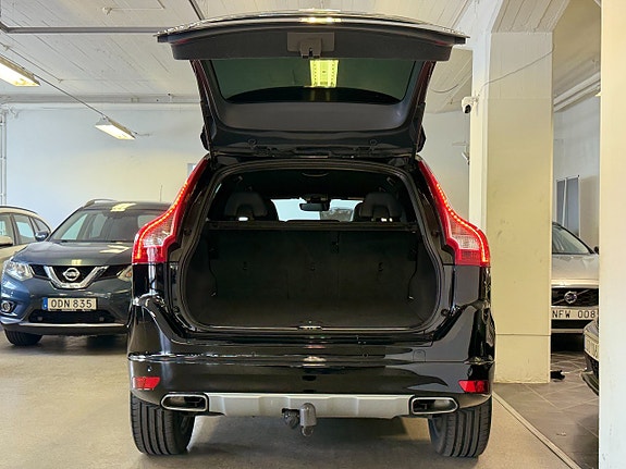 Volvo XC60 8 of 14