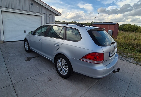 Volkswagen Golf V 3 of 11
