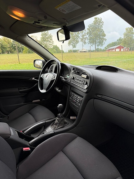 Saab 9-3 5 of 5
