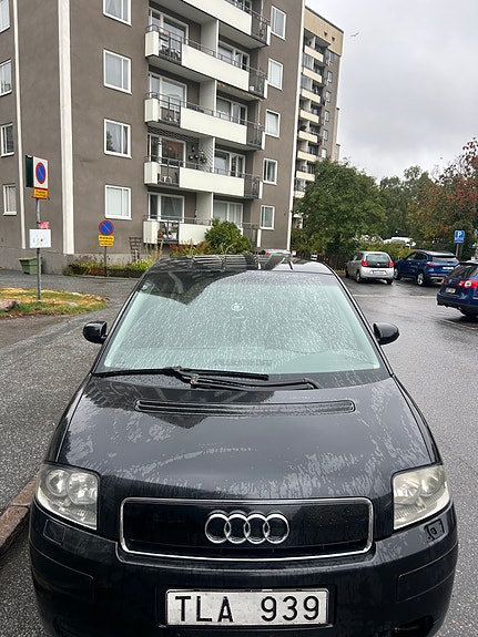 Audi A2 4 of 8