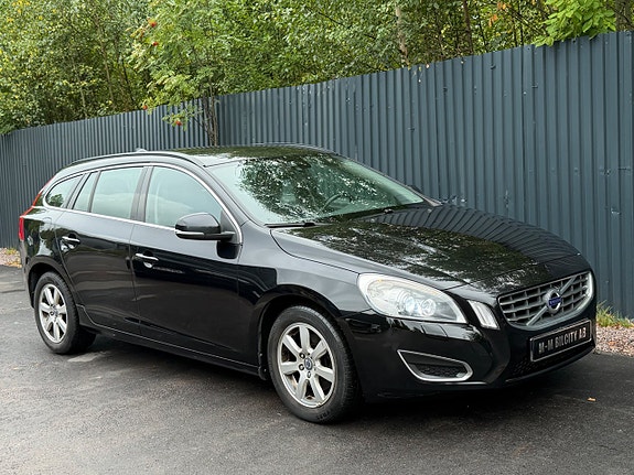 Volvo V60 3 of 13